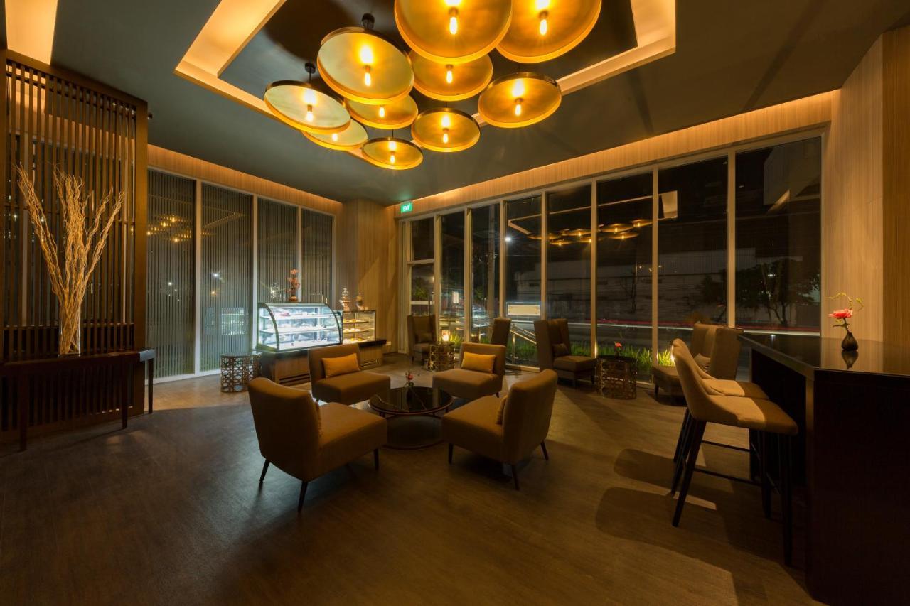 Zealax Hotel & Residence Yangon Esterno foto