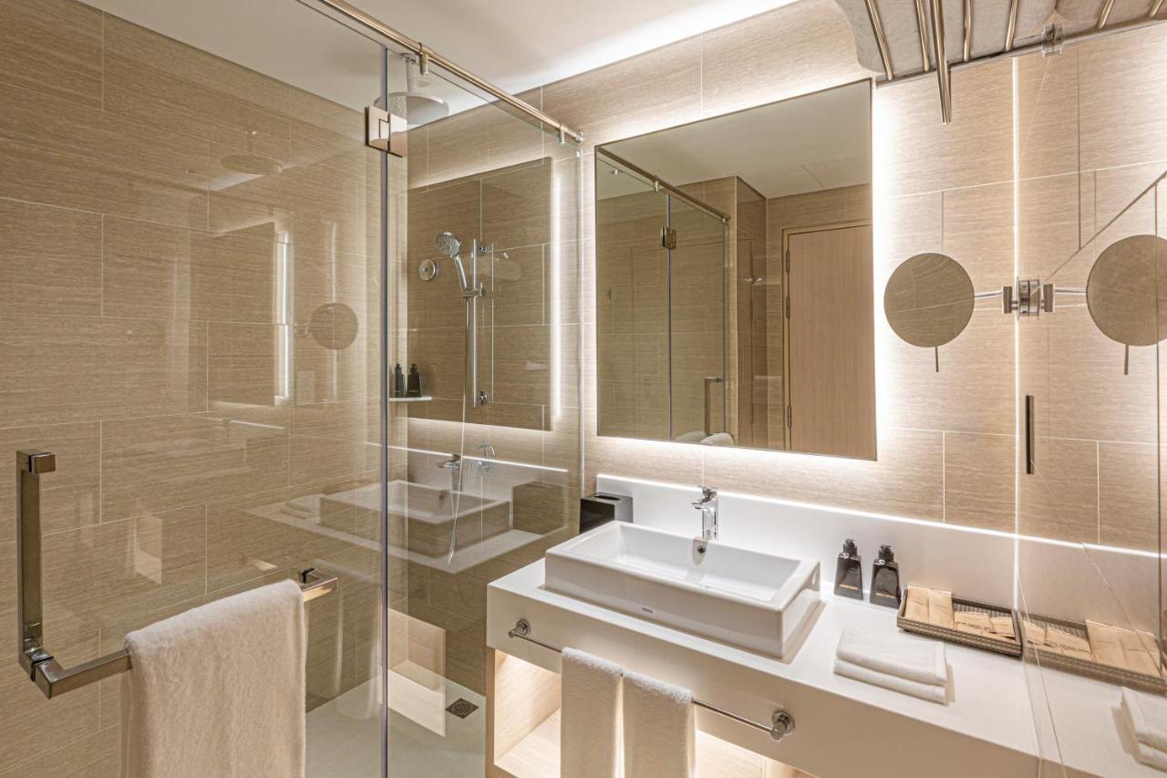 Zealax Hotel & Residence Yangon Esterno foto